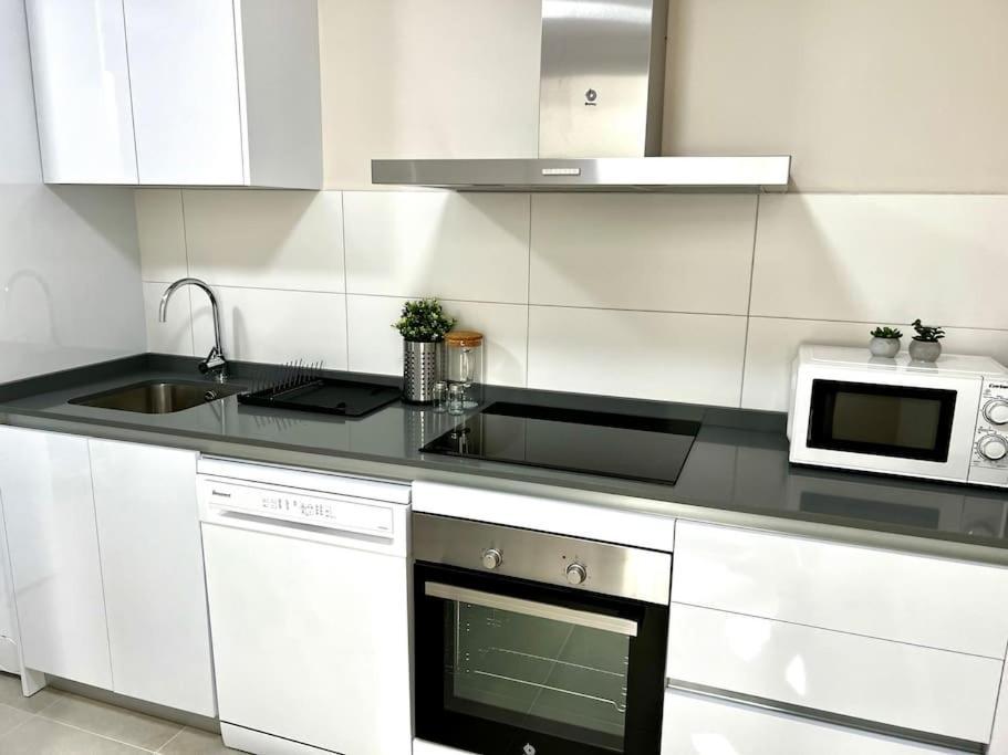 Appartamento Teatinos Premium Nuevo Con Piscina