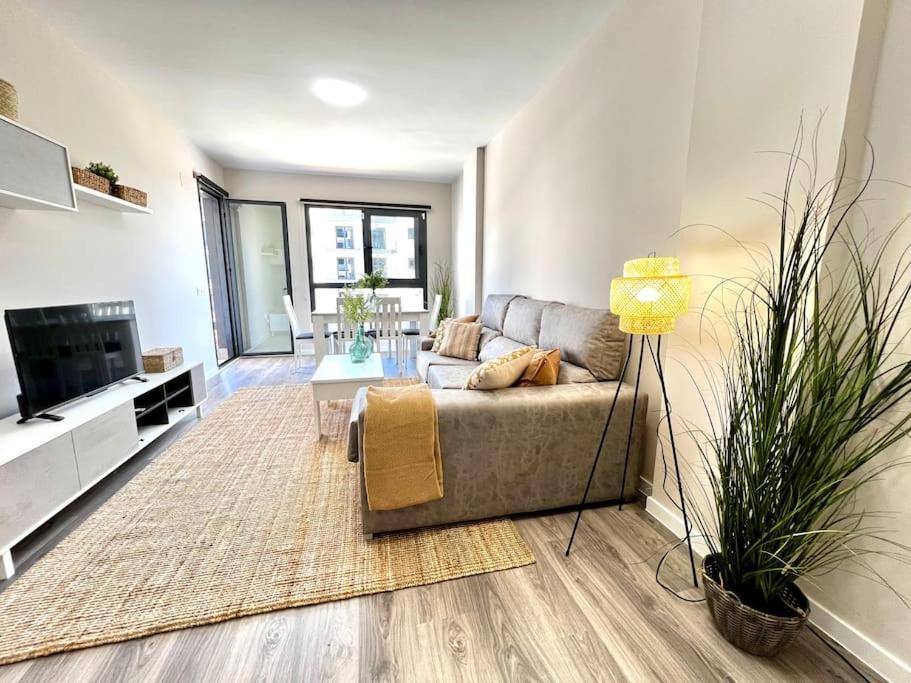 Appartamento Teatinos Premium Nuevo Con Piscina